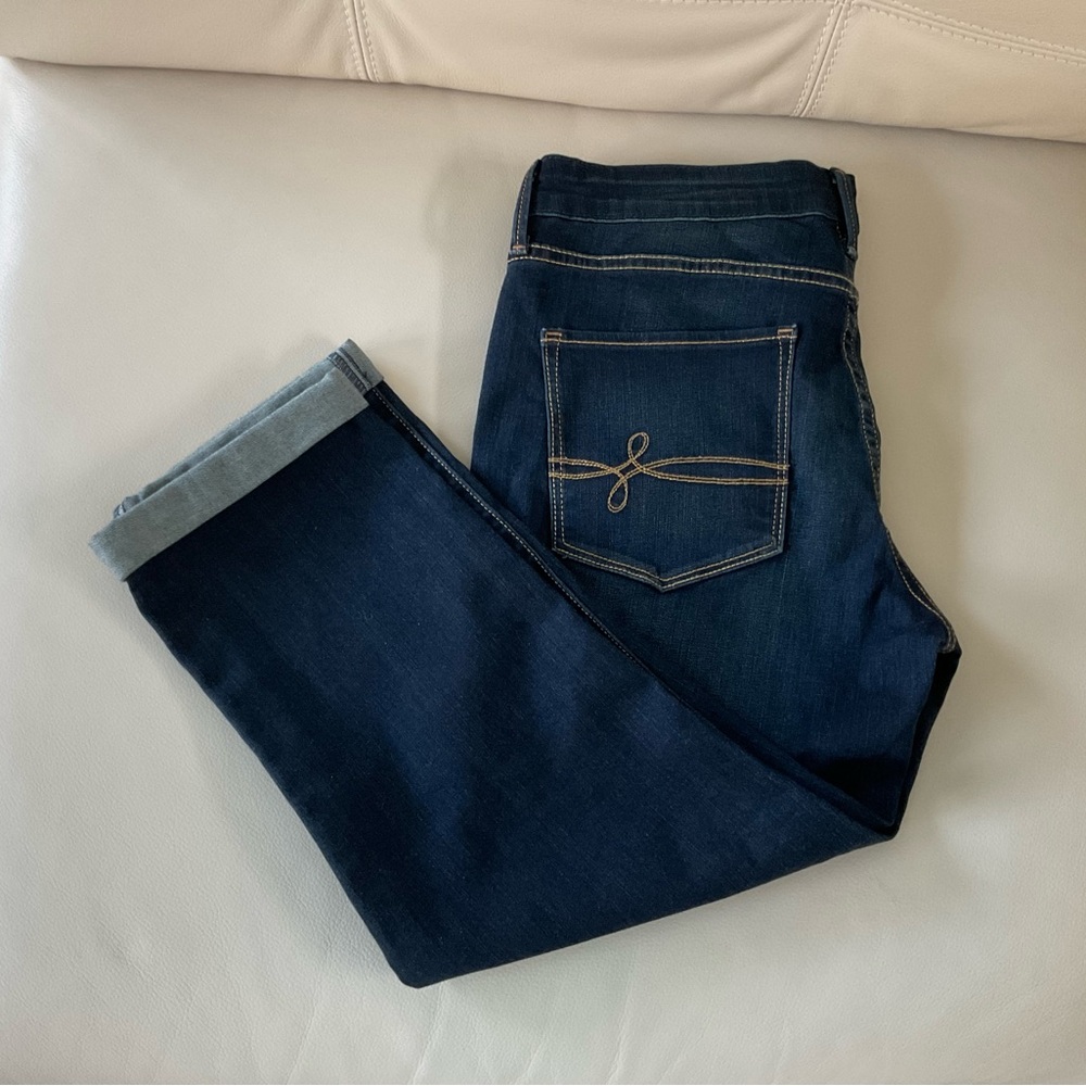Denizen from Levi's Dark Blue Modern Crop Jeans, Size 8